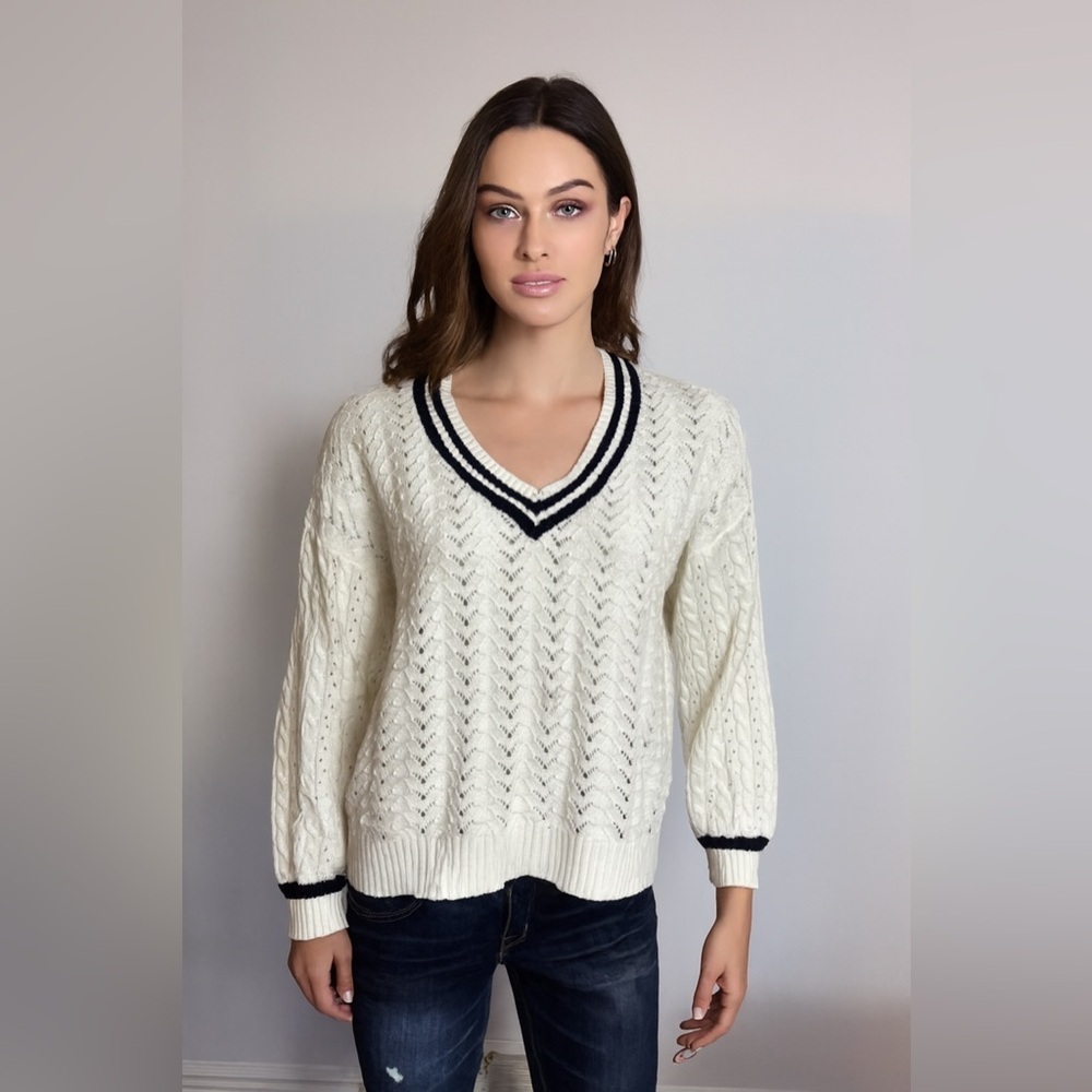 CREAM clothing - Preps Knit Pullover.  Pointelle Cream Sweater. Medium